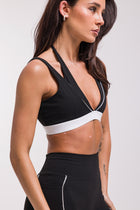 Brassière Noire Triangle à Rayures – Soleil du Sud