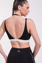 Brassière Noire Triangle à Rayures – Soleil du Sud