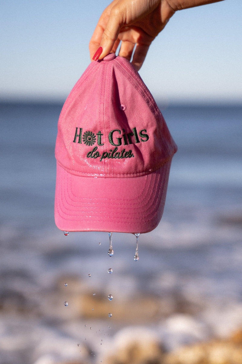 Casquette brodée rose et verte